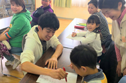 外国人親子向け「日本語、文化を楽しく学ぶ講座」（横浜市南区地域振興課委託講座）
